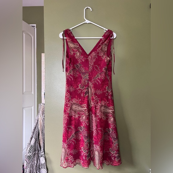 Vintage Romantic Red Paisley Chiffon Midi Dress - Picture 2 of 6